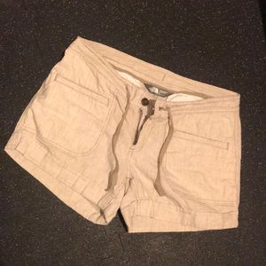 North Face micro stripe Shorts size 4